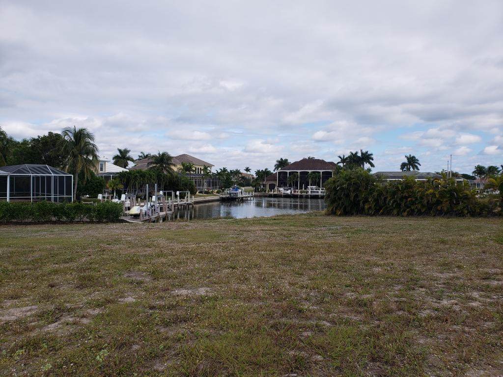 1960 San Marco Road - Photo 1
