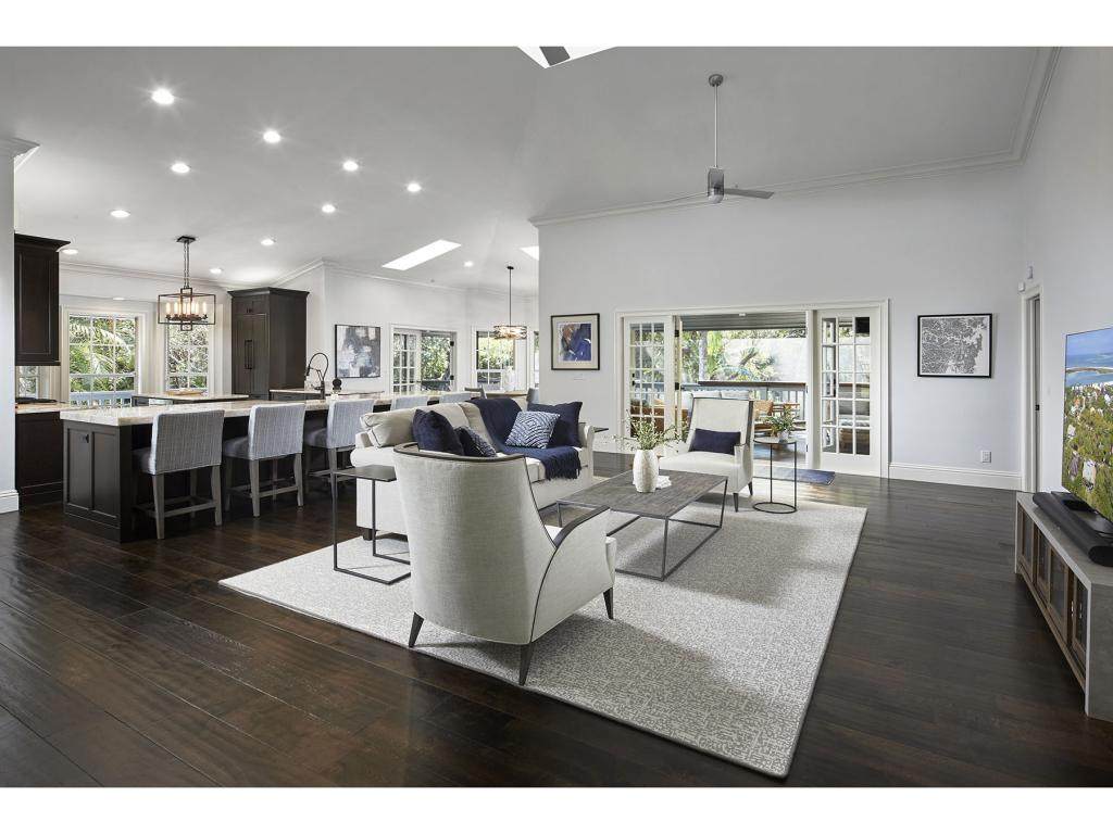 383 Live Oak Lane - Photo 1