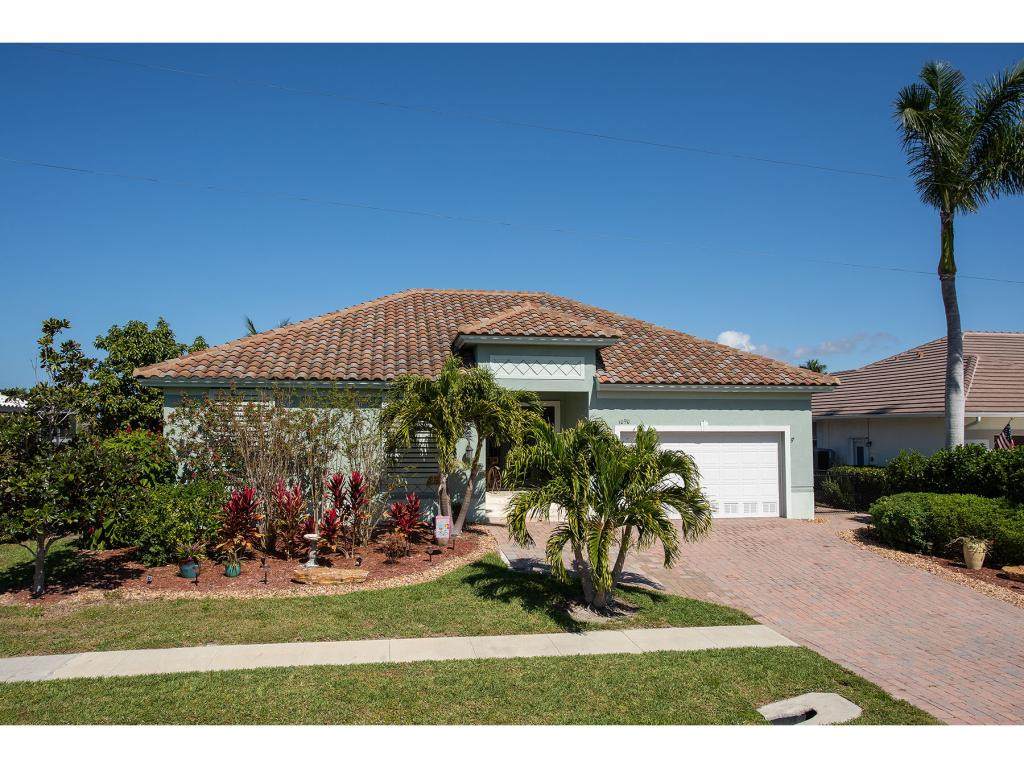 1090 Cara Court - Photo 1