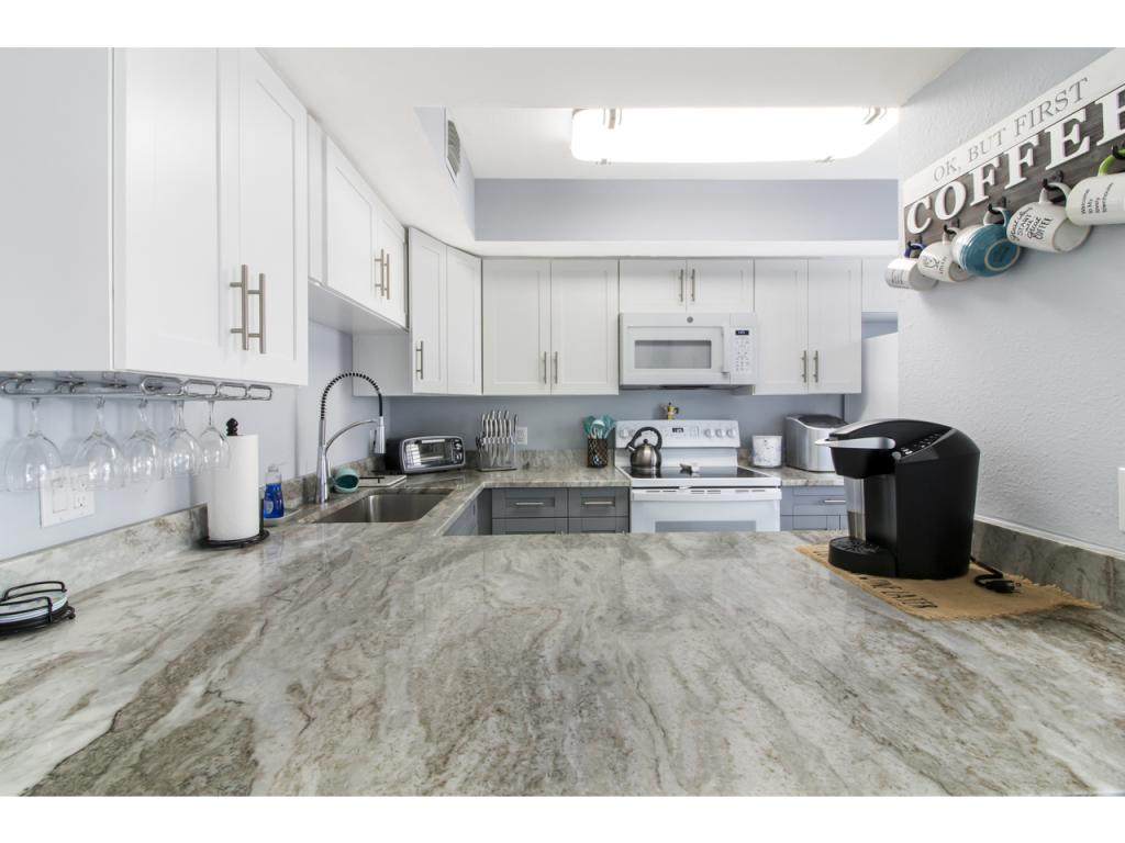 139 Clyburn Way - Photo 1