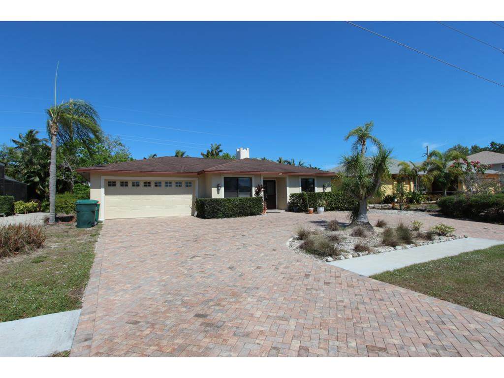 387 S Heathwood Drive - Photo 1