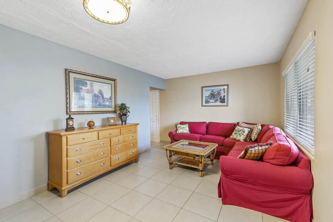 2044 Earl Road - Photo 1