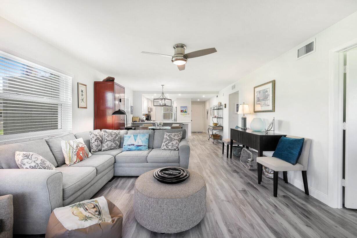 169 Collier Boulevard - Photo 1