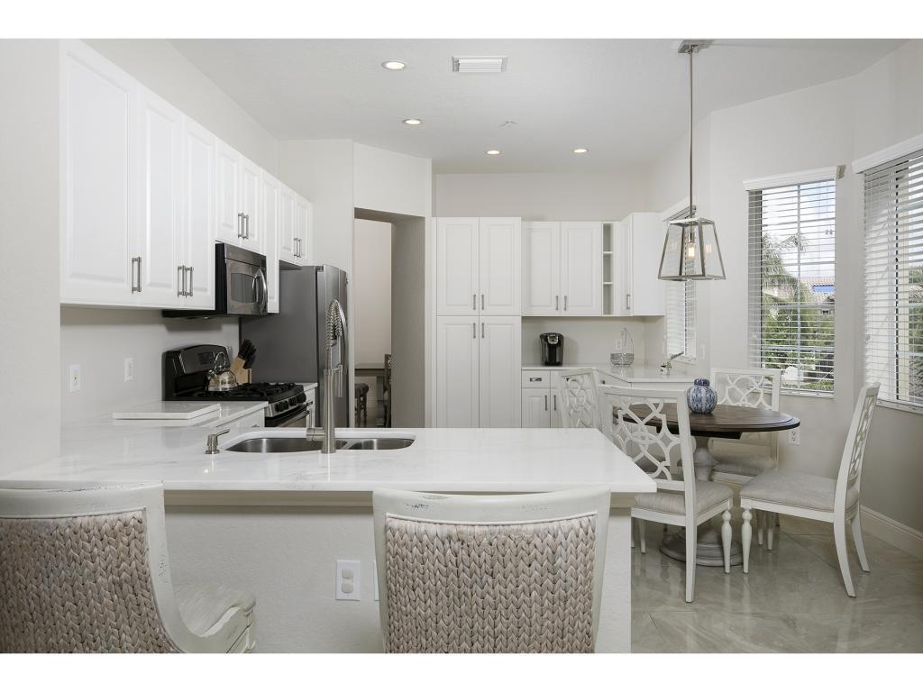 9202 Museo Circle - Photo 1