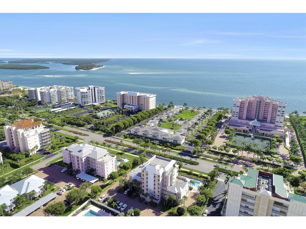 1001 Collier Boulevard - Photo 1