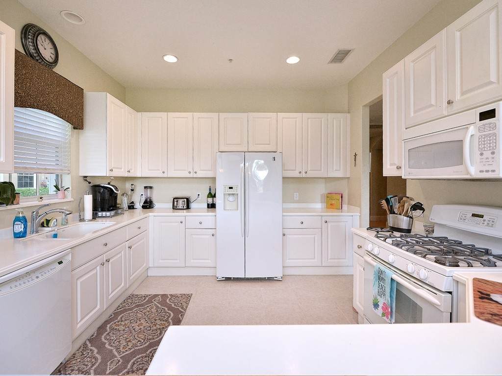 3123 Aviamar Circle - Photo 1