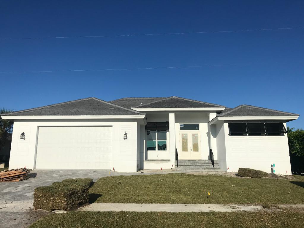 190 Beachcomber Street - Photo 1