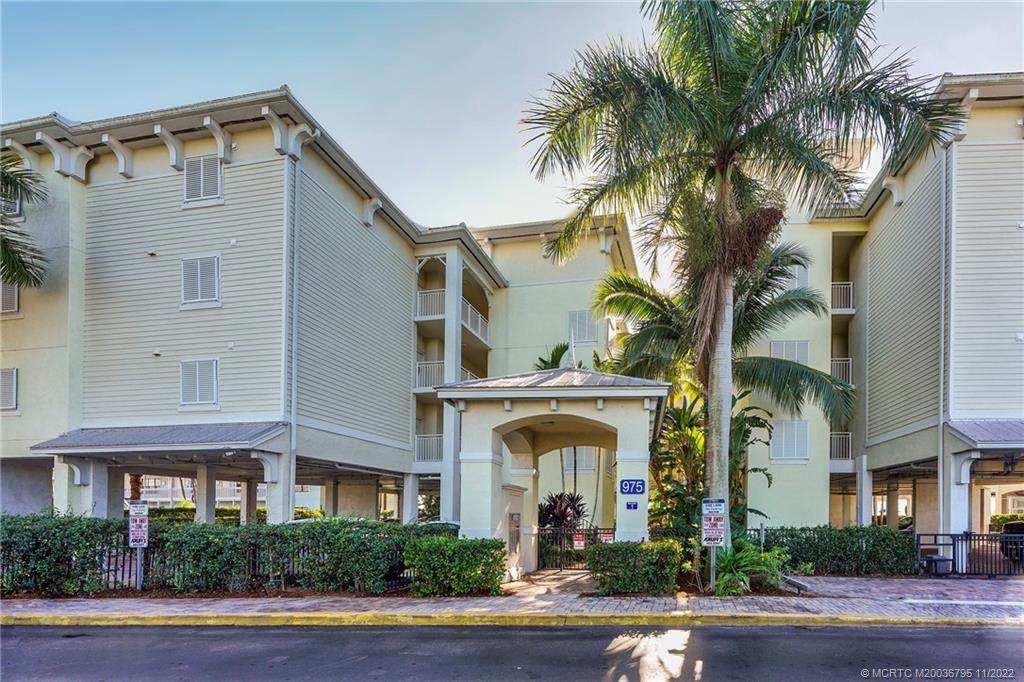975 Flagler Avenue - Photo 1