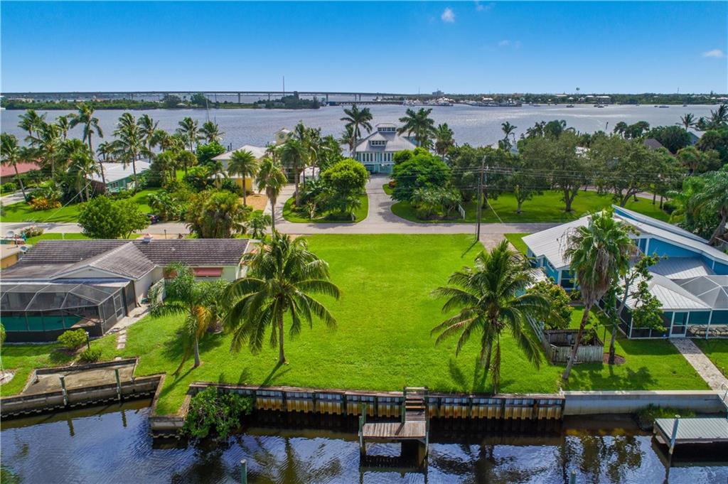 1315 Dyer Point Road - Photo 1