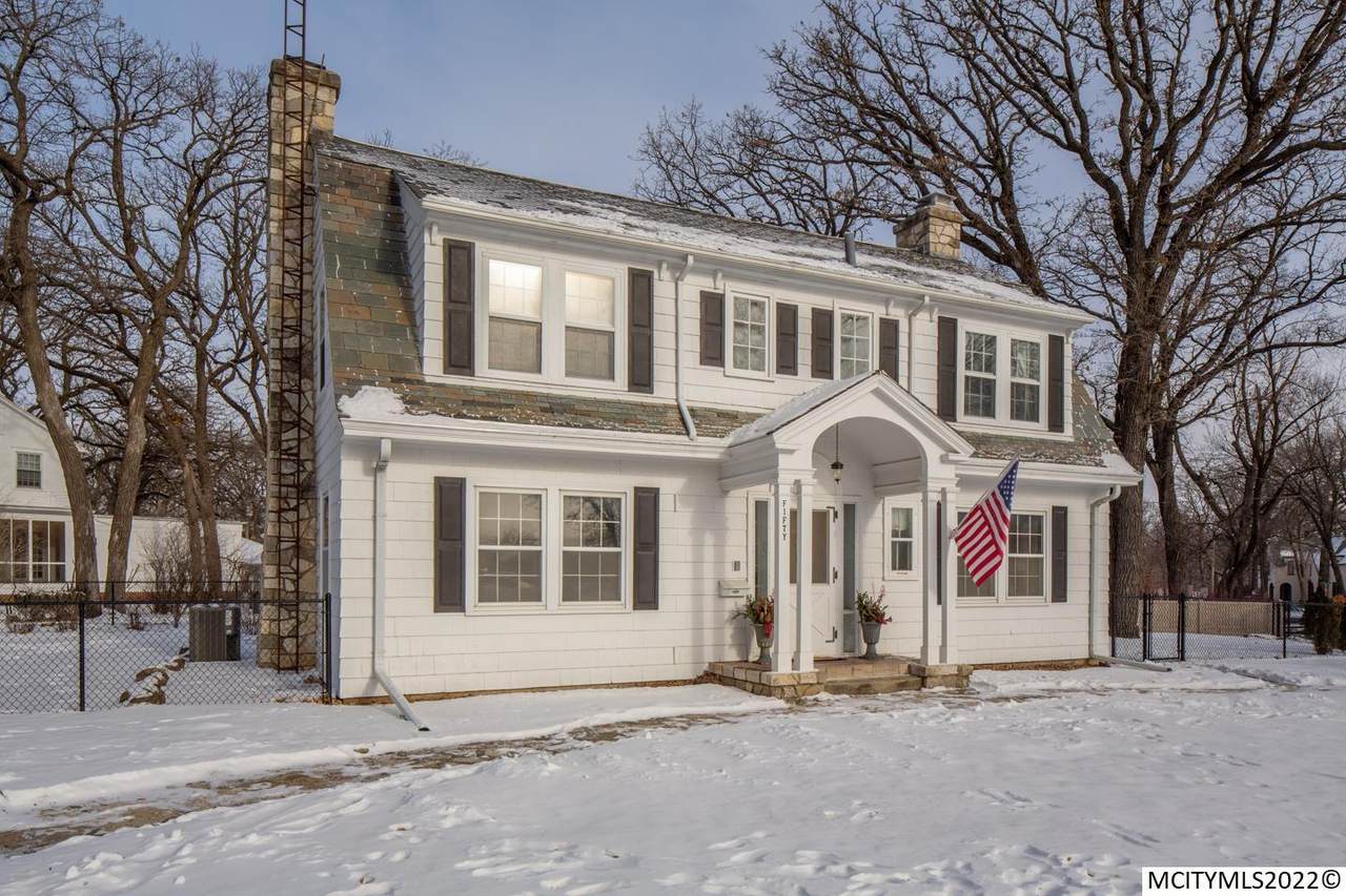 50 Beaumont Dr - Photo 1