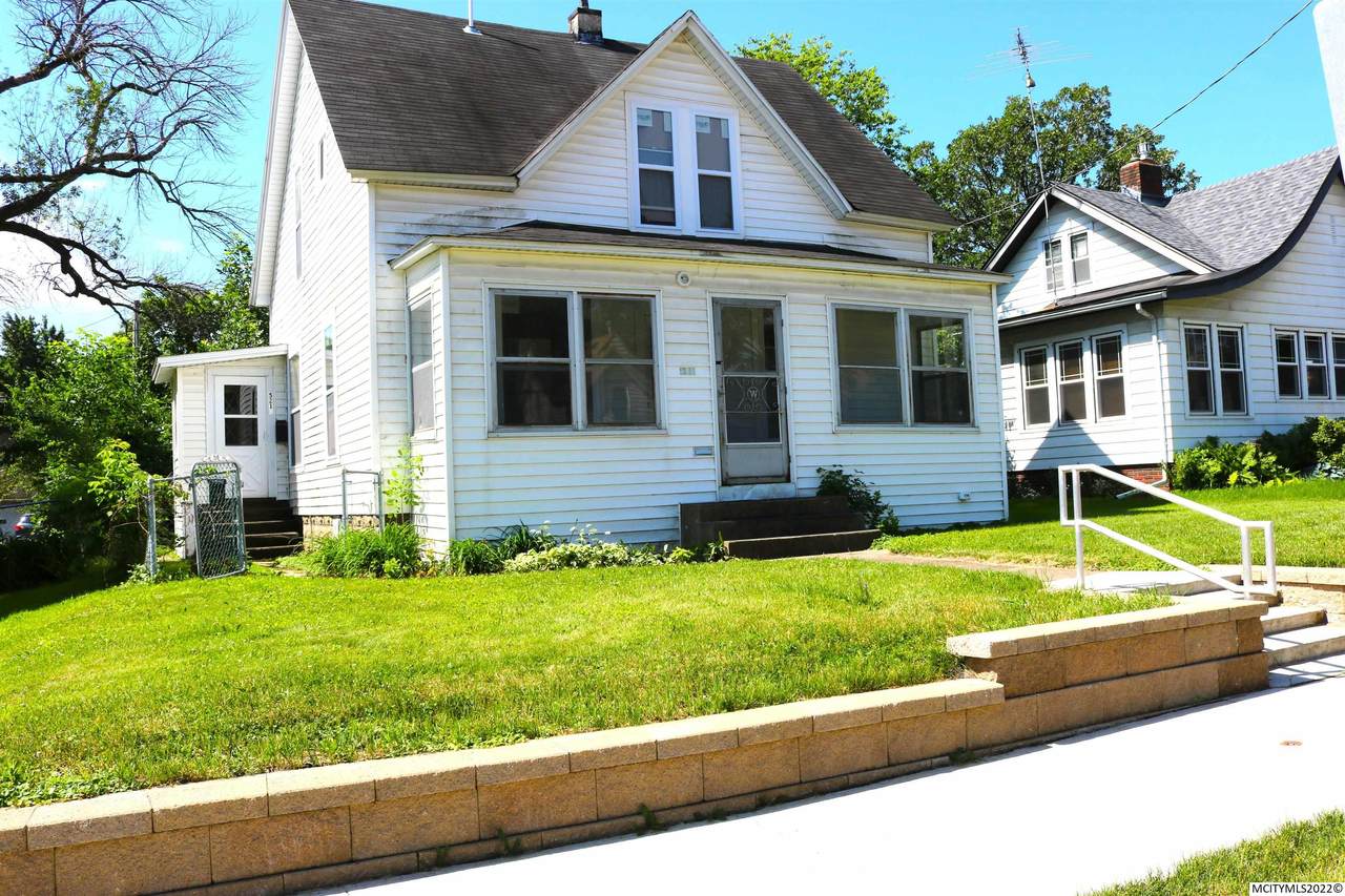 521 5th Se - Photo 1