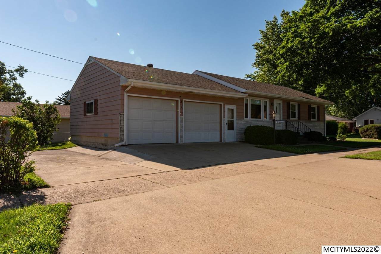 721 Virginia - Photo 1