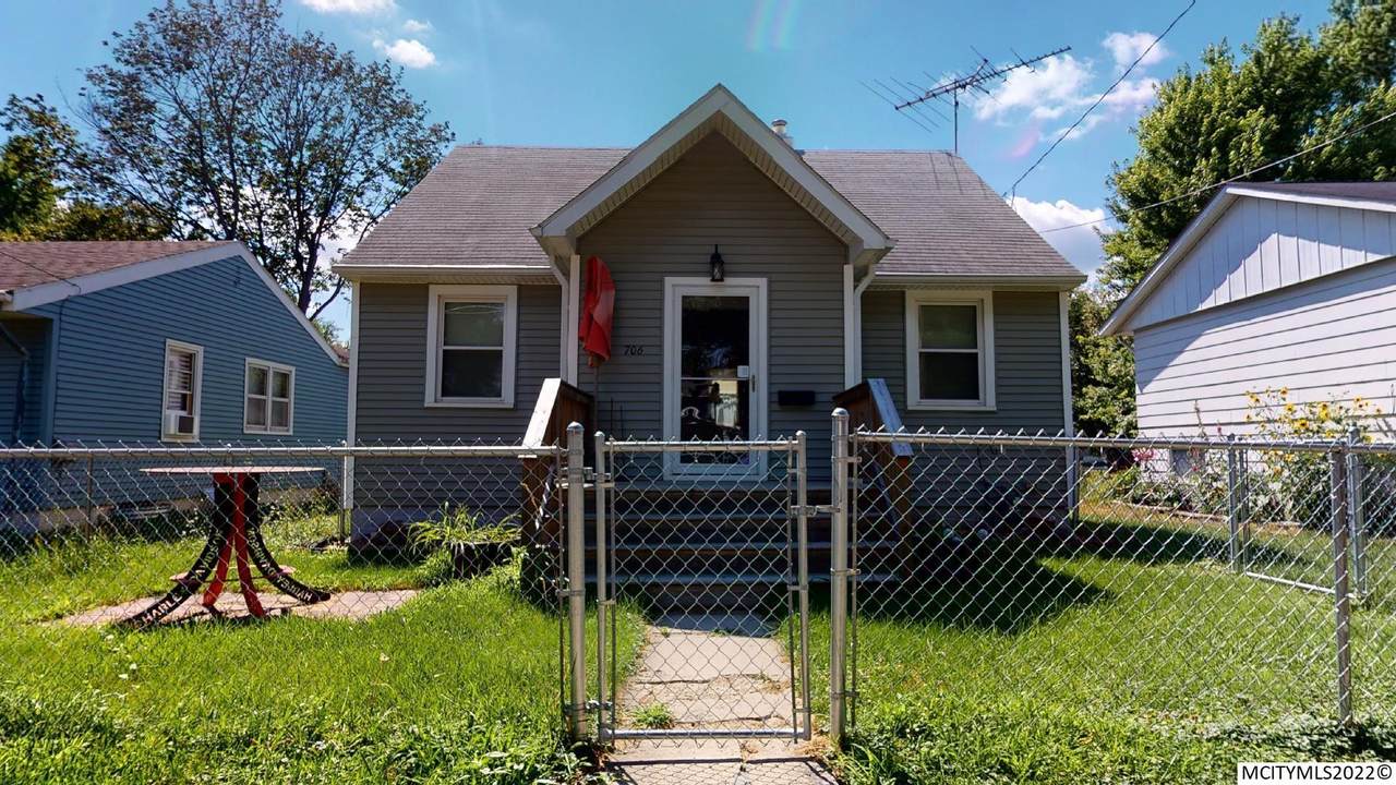 706 Harrison - Photo 1