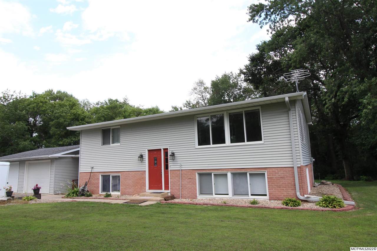 1209 Angelia Pl - Photo 1