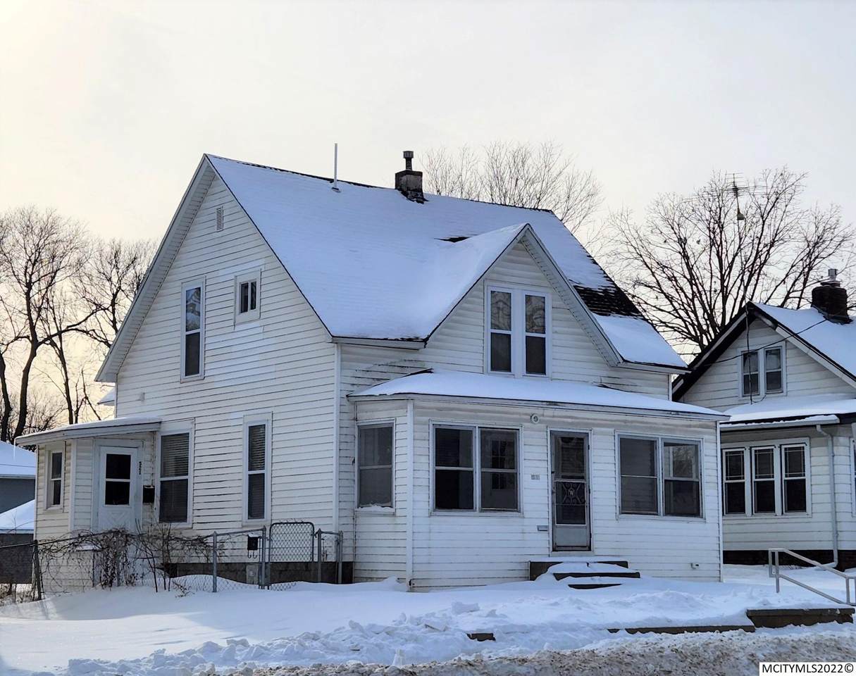 521 5th Se - Photo 1