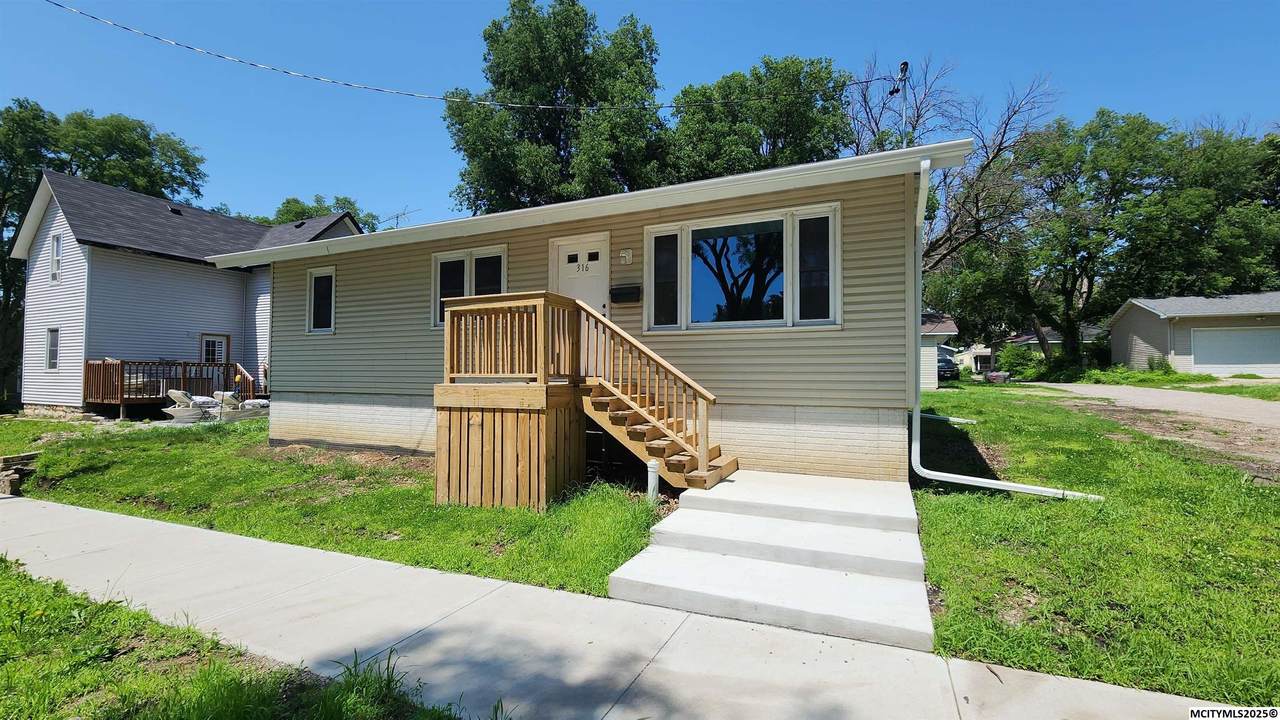 316 5th St Nw - Photo 1