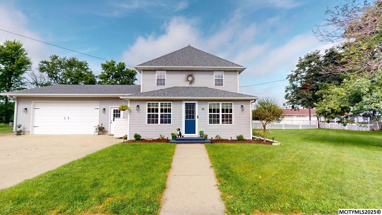 516 Broadway - Photo 1
