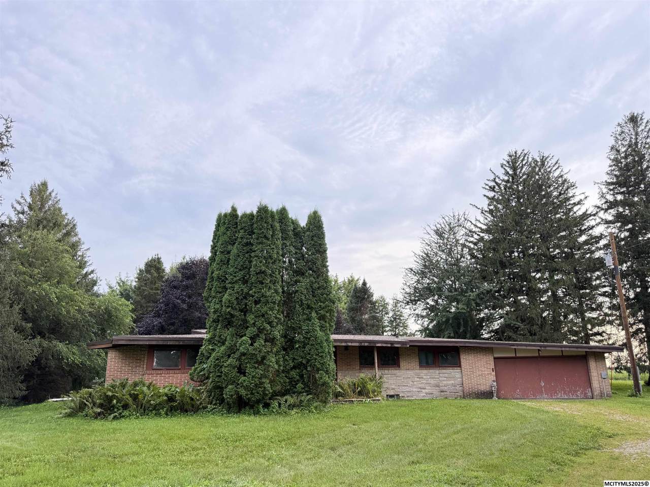 1042 380th St - Photo 1