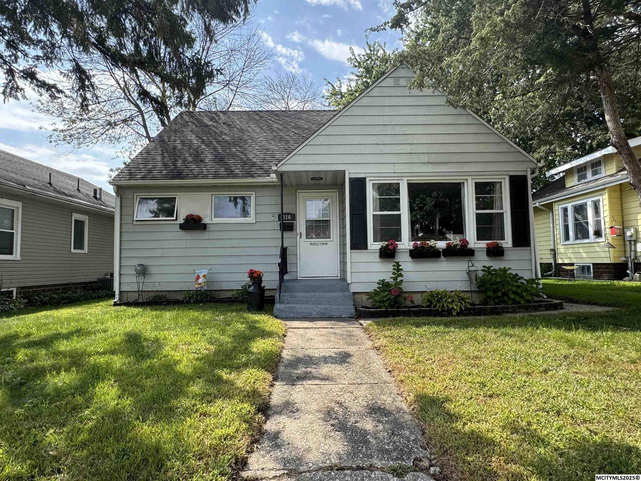 316 Kentucky - Photo 1