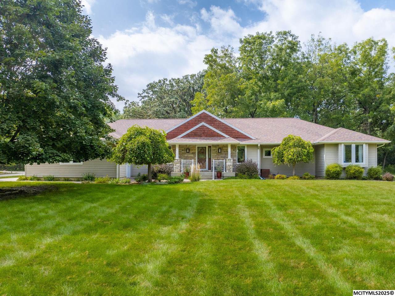 40 Oak Run Dr - Photo 1