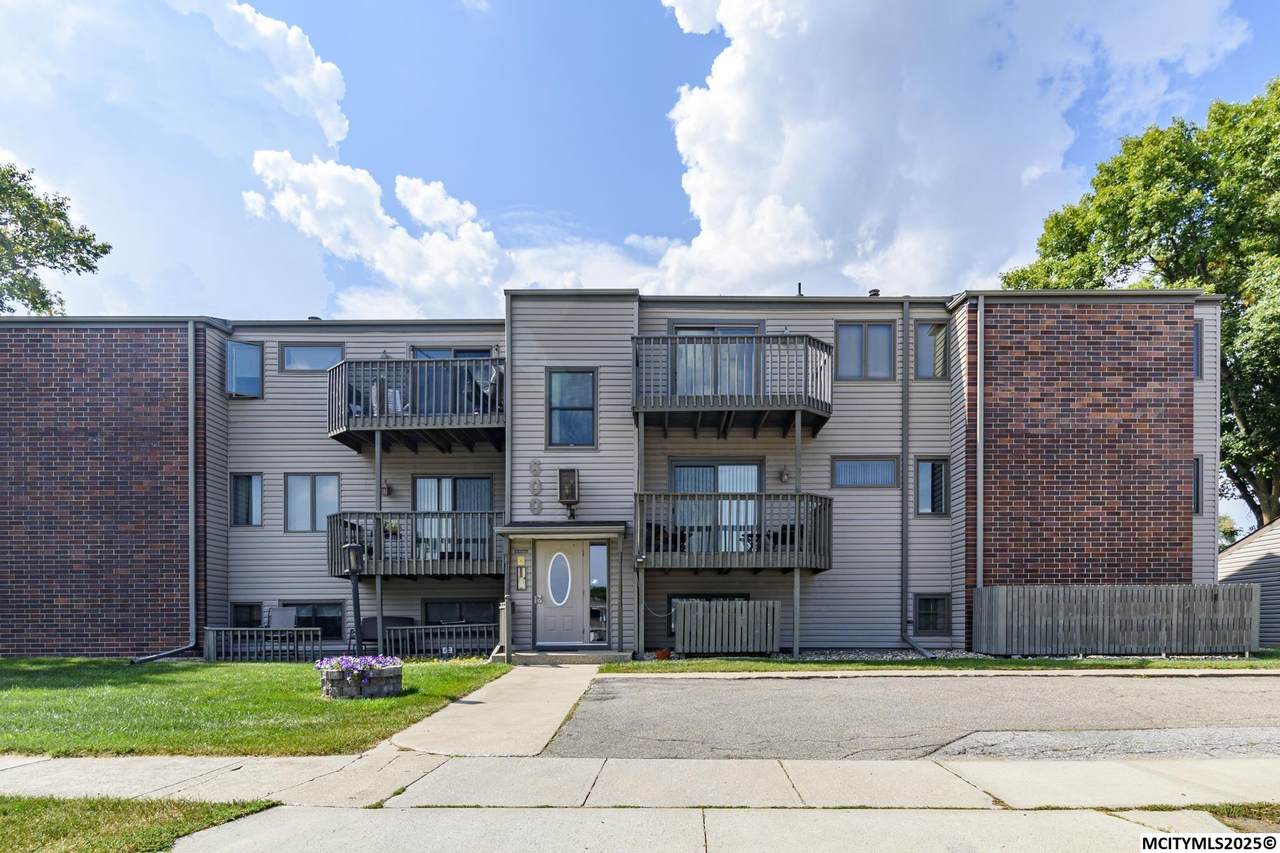 600 Briarstone Drive #A3 - Photo 1