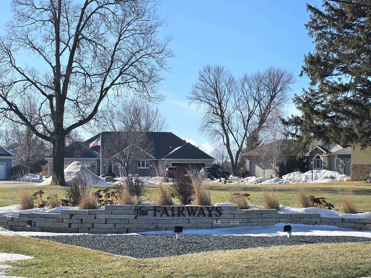 3245 Pinnacle Ct - Photo 1