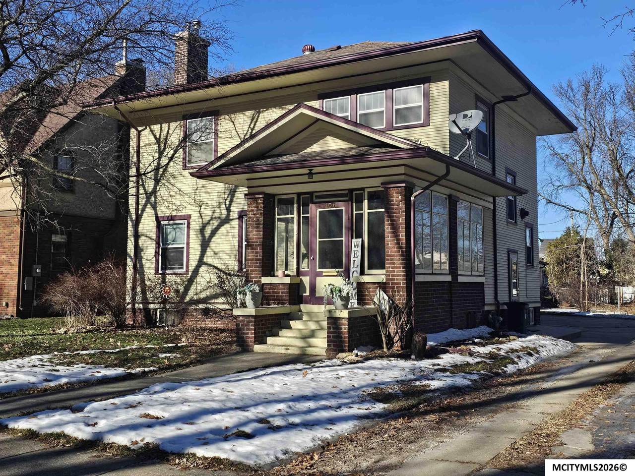 106 10th Nw - Photo 1