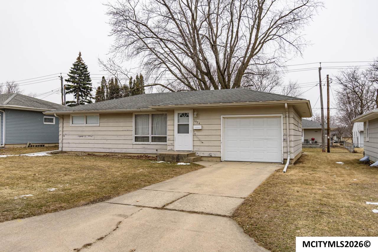 1924 Jefferson - Photo 1