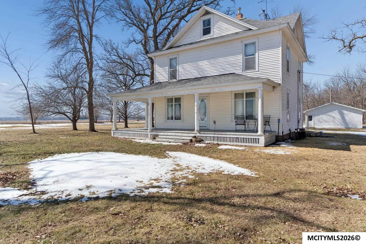 21530 Pheasant Ave - Photo 1