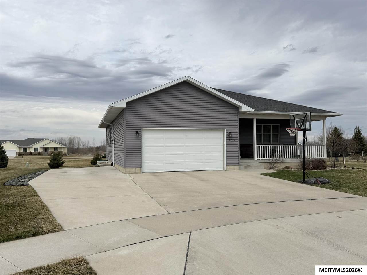2716 Morning Star Ct - Photo 1