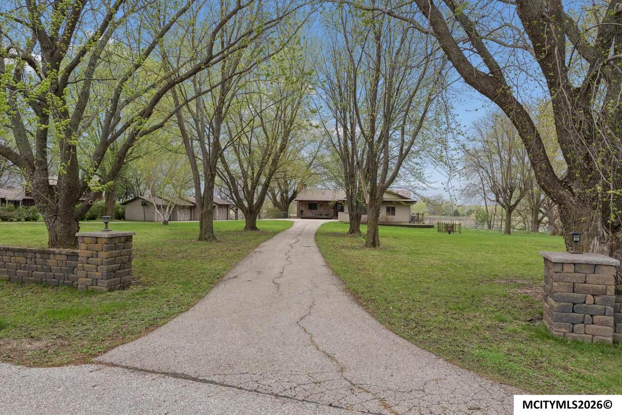 36778 Holtan Lane - Photo 1