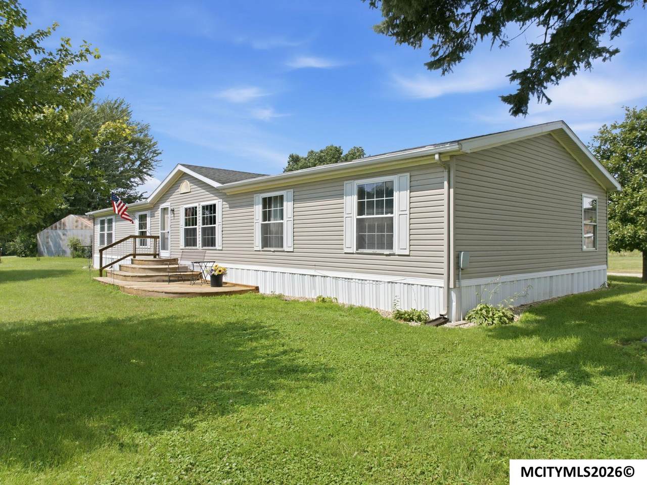14870 300th Ct - Photo 1