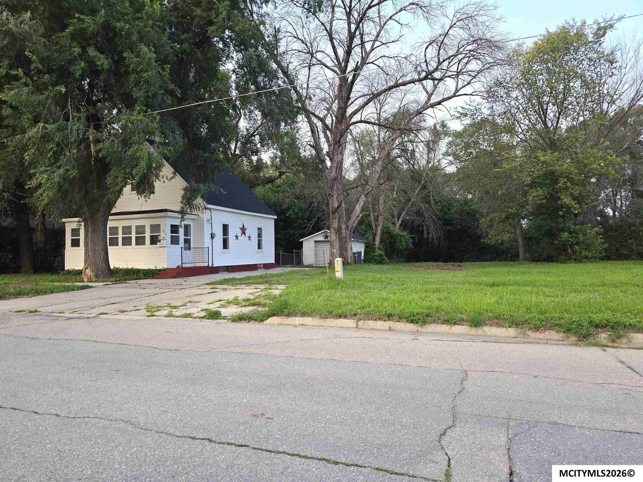 1617 Pennsylvania - Photo 1