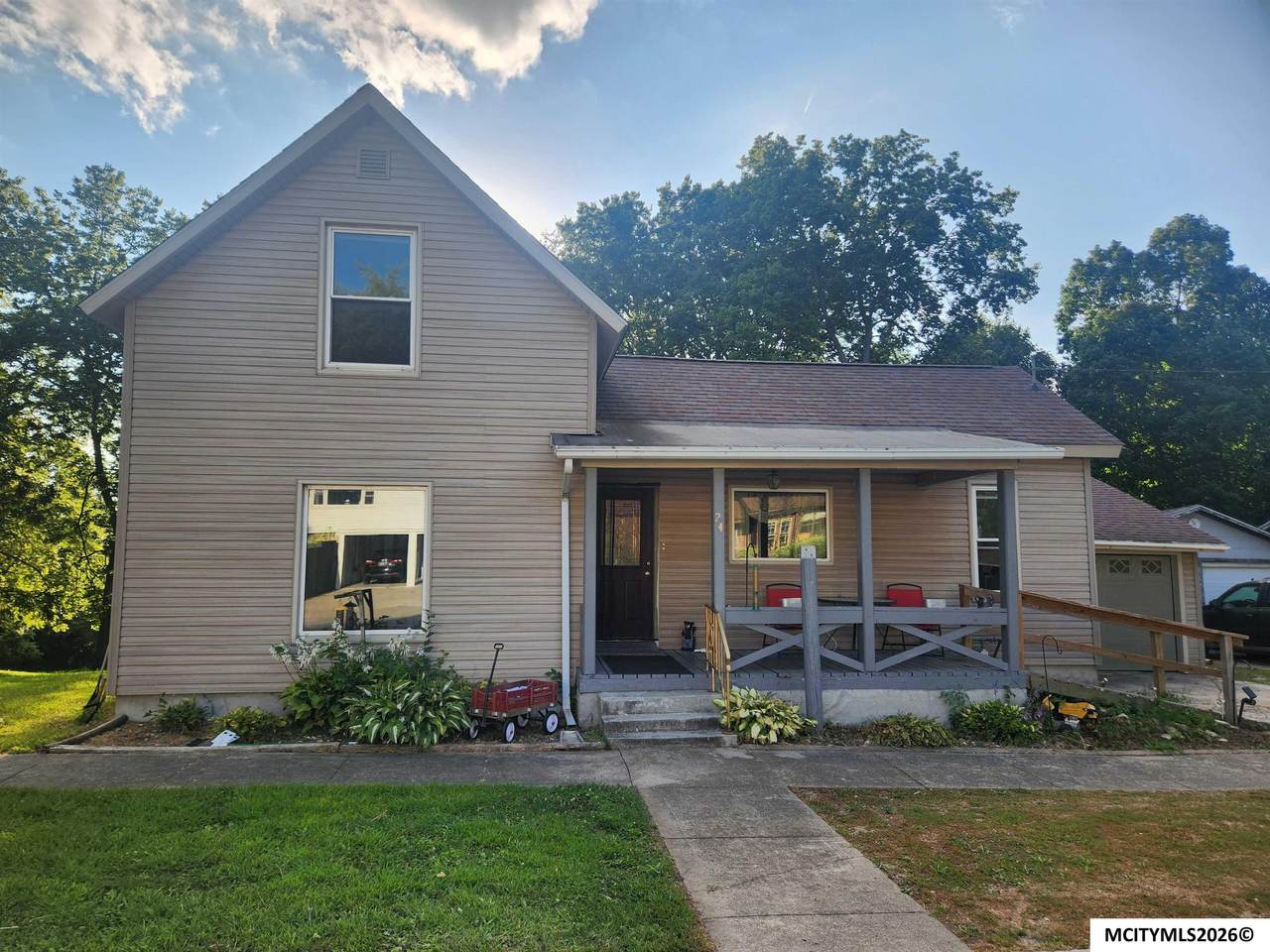 24 Gaylord - Photo 1