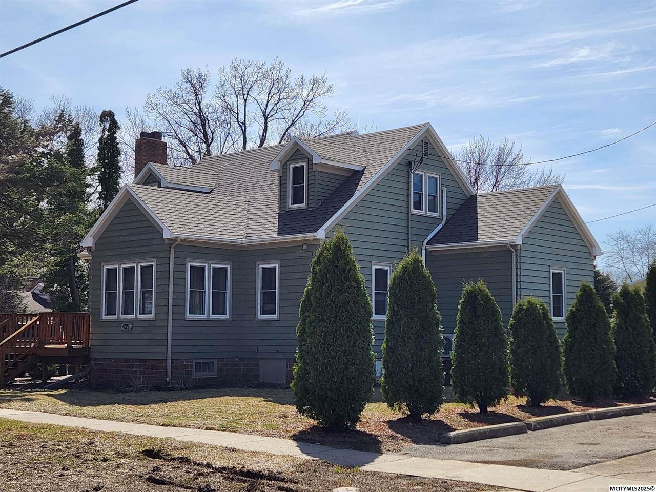 405 12th St - Photo 1