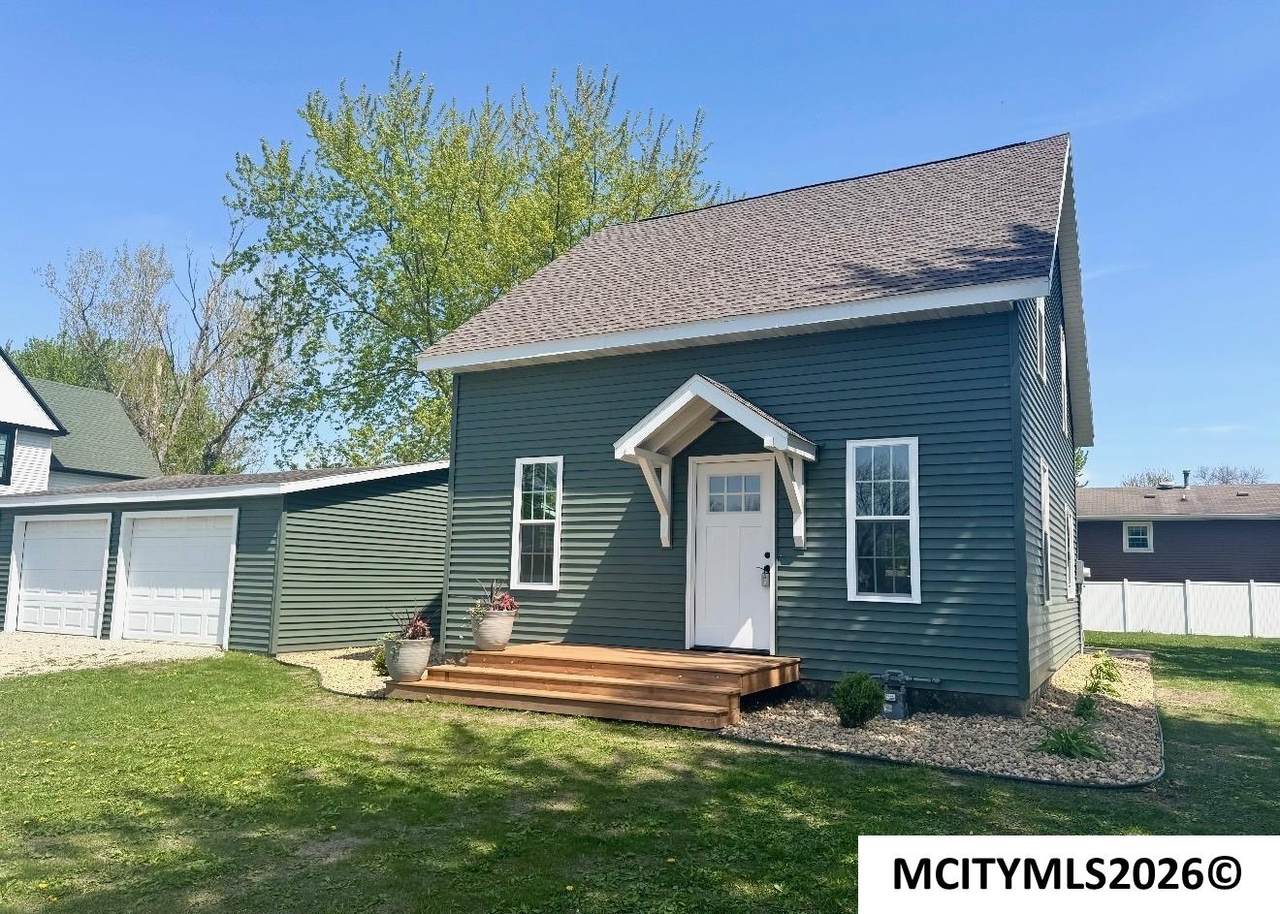 607 Mill St - Photo 1