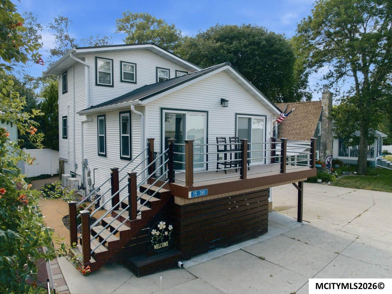 15381 1st St - Photo 1