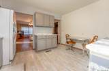 826 4th St - Photo 2