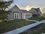 209 1st St Sw - Photo 2