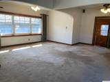709 8th St - Photo 15