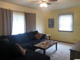 427 4th St - Photo 3