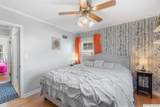1432 Hampshire - Photo 15