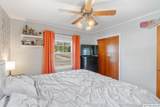 1432 Hampshire - Photo 16