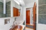 1432 Hampshire - Photo 18