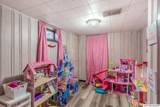 1432 Hampshire - Photo 26