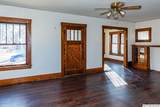 110 20th Se - Photo 2