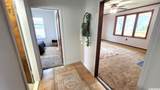 220 12th Se - Photo 11