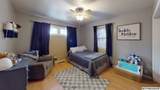 2512 3rd St - Photo 36