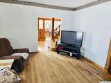 719 6th St - Photo 10