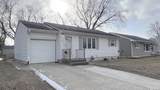825 7th Se - Photo 1
